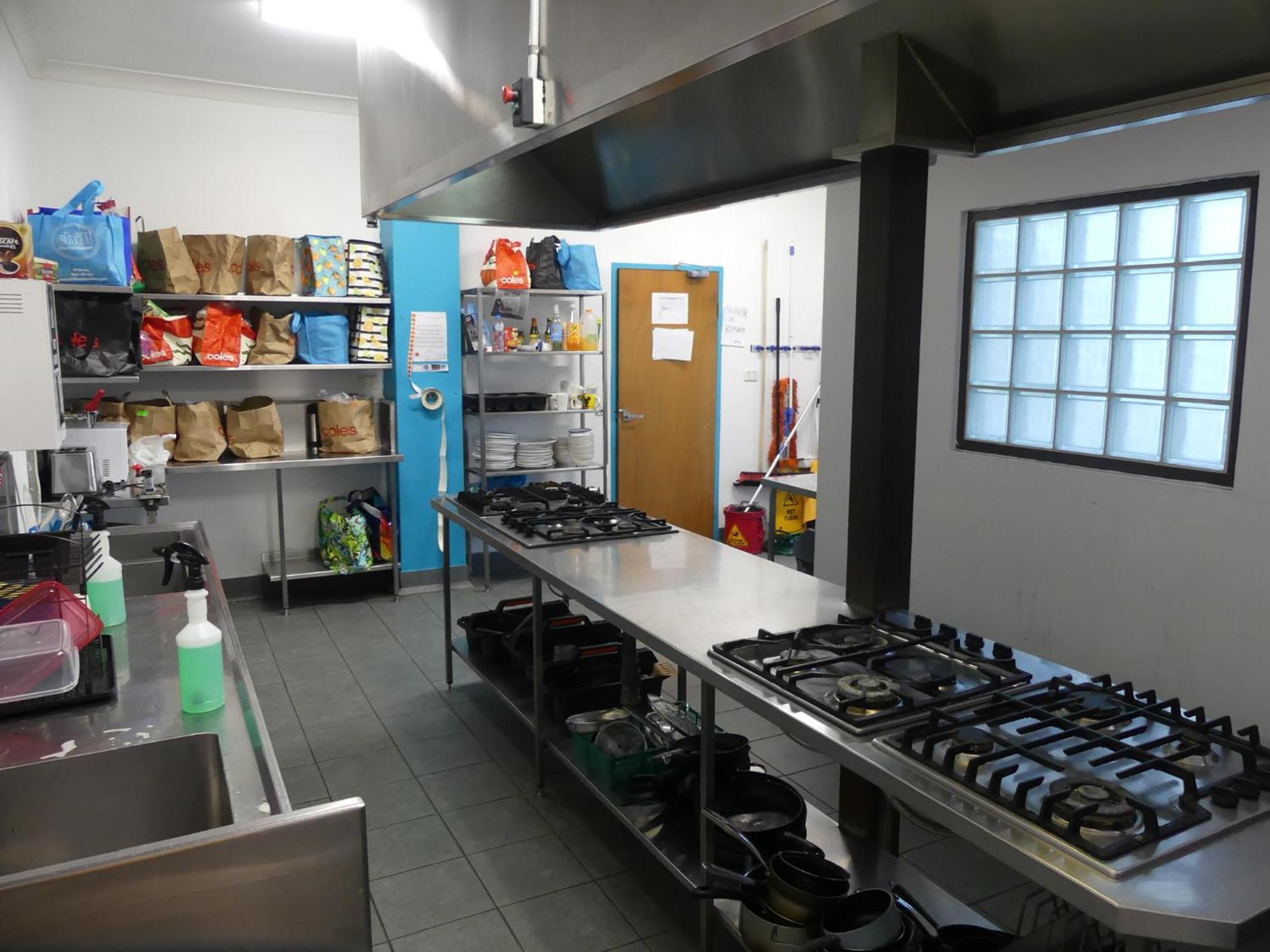 Chill Backpackers Hostel Бризбейн Екстериор снимка