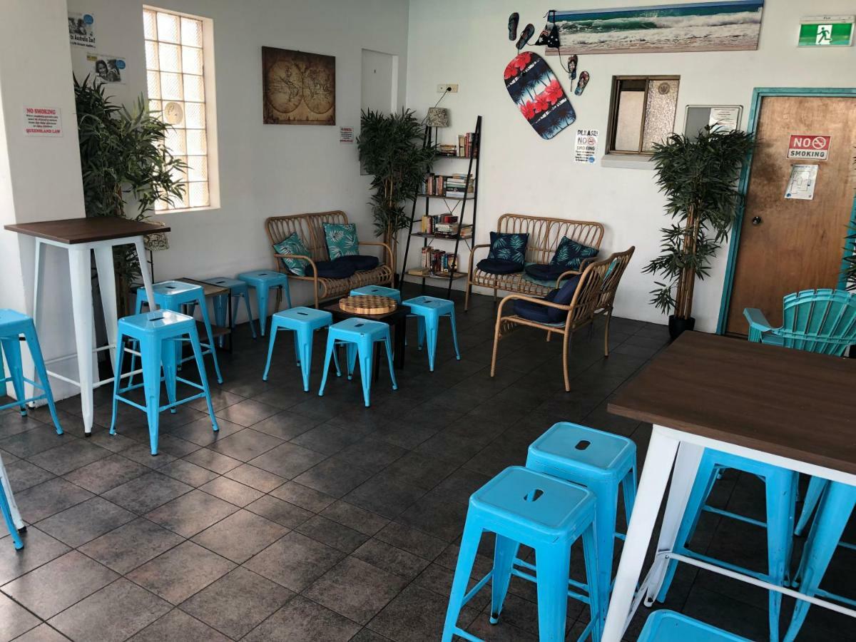Chill Backpackers Hostel Бризбейн Екстериор снимка